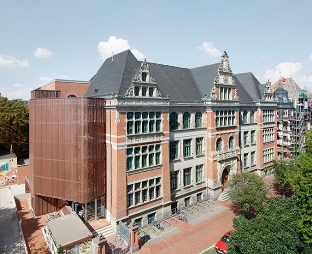 Vergangenheit und Gegenwart im Einklang